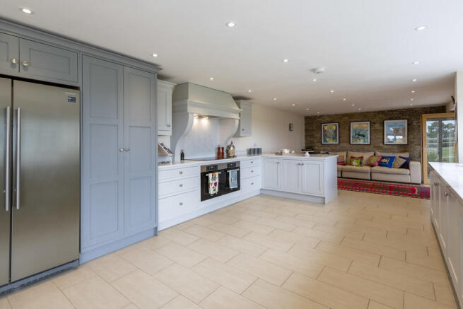 Contemporary kitc...