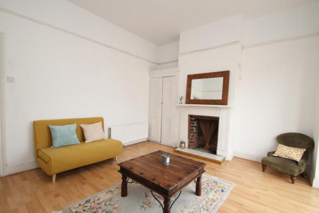 Flat First Floor, Lawrence Road, Southsea, City Of Portsmouth photo 4
