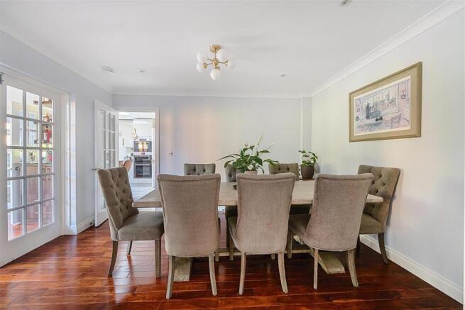 Reception Room (7).jpg