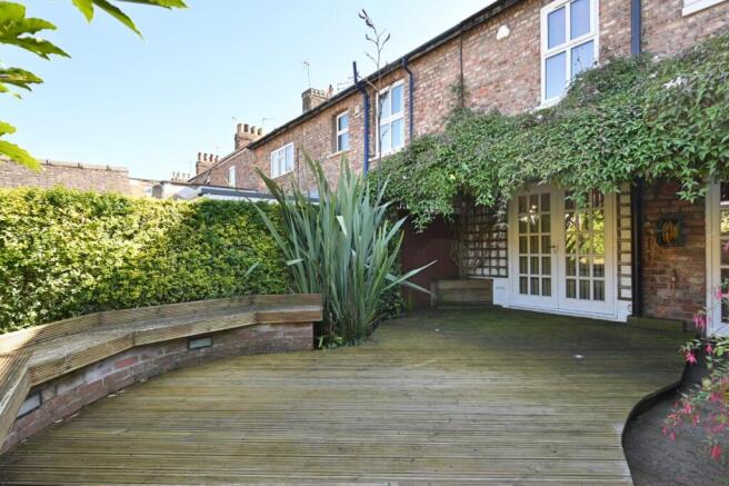2 bed Terraced for sale Image 10