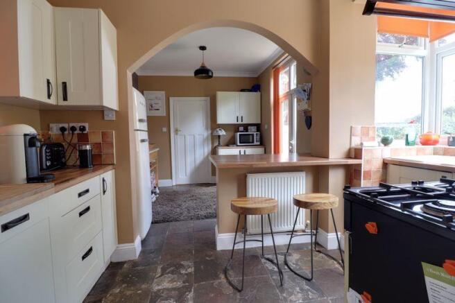 Kitchen/Breakfast Room