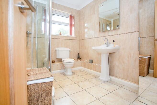 Bathroom 9