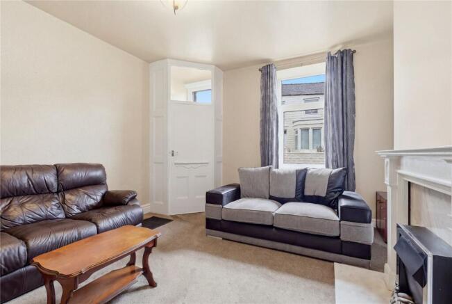 2 bed Terraced for sale Image 5
