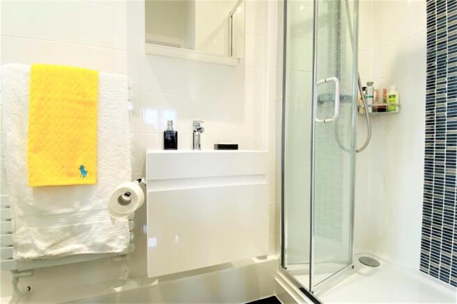 En Suite Shower Room