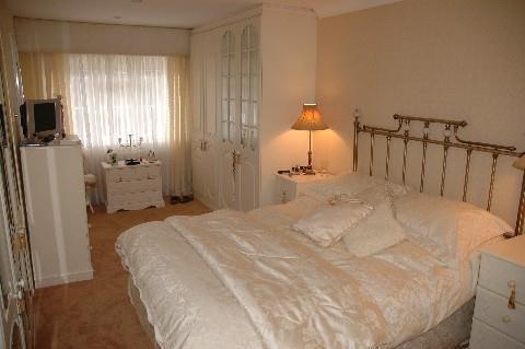BED ONE.jpg480.jpg