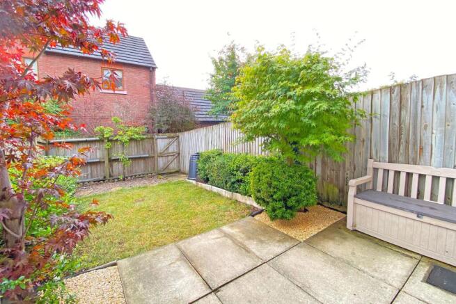 3 bed Town House for sale Image 10