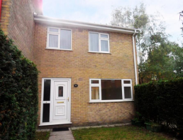 112, Dunmow Court, Offerton, Stockport SK2 5PF