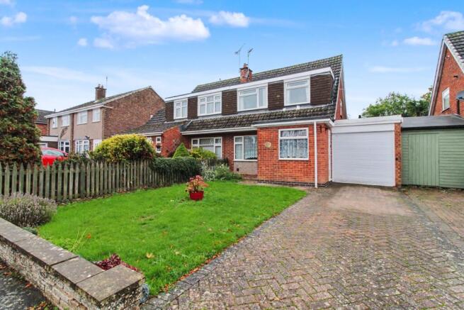 3-bed semi-detached on Gillam Butts, Countesthorpe, Leicester, LE8, £270,000