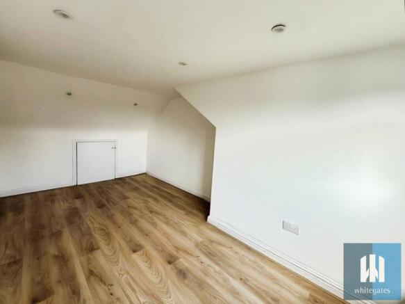 4 bed Bungalow to rent Image 12