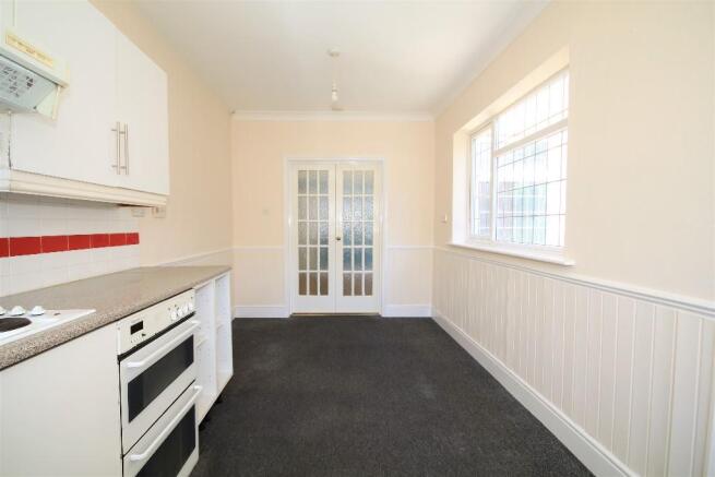 Kitchen/Dining Area