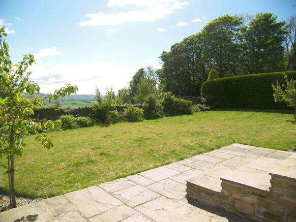 Photo 10