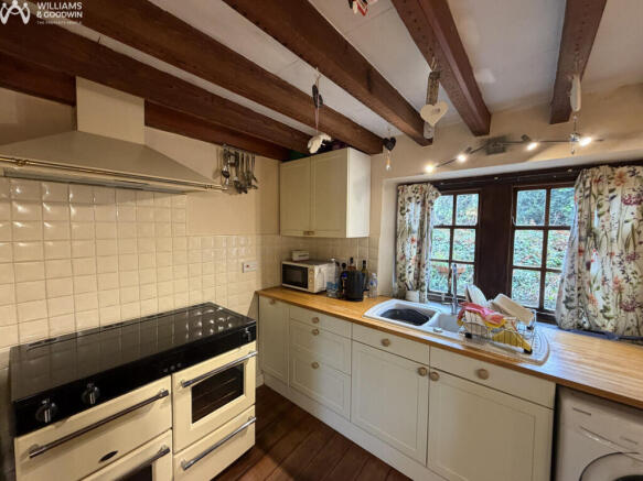 Talybont, Bangor, Gwynedd, LL57 photo 4