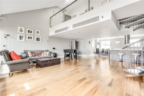 Flat 10, Greensward House, Imperial Crescent, London SW6 2TG
