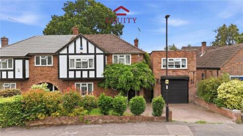 Bycullah Road, Enfield, EN2