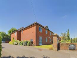 Flat 30, Cissbury Court, Findon Road, Offington, Worthing BN14 0BF
