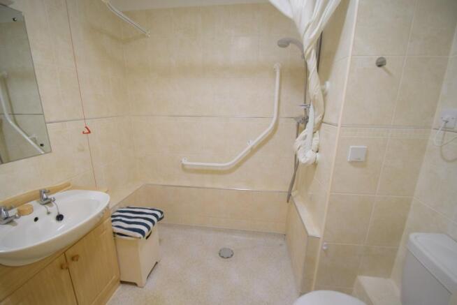 Photo 10