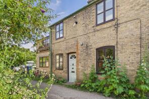 4, North Cottages, Trumpington Road, Cambridge CB2 8EZ