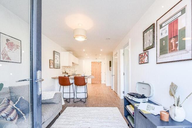 1 bed Apartment to rent Image 6