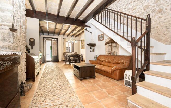 Charm and Comfort in the Heart of Petra, Mallorca