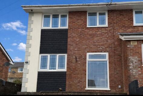 Avon Close, Pontllanfraith, NP12