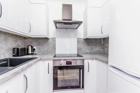 Beechwood Gardens, Caterham, Surrey, CR3