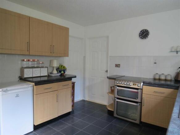 Kitchen Cont...
