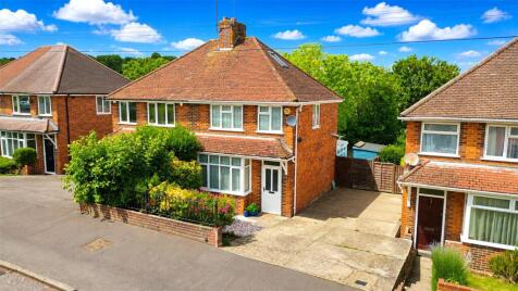 Coniston Drive, Tilehurst, Reading, Berkshire, RG30