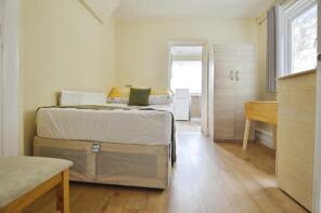 Flat A, 520, Barking Road, Plaistow, London E13 8QE