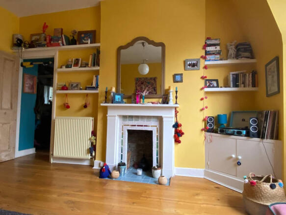 Photo 4