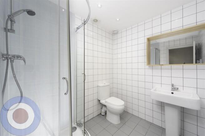 bathroom_1-Edit.jpg