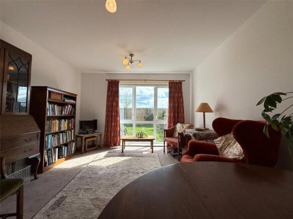 2 bed Bungalow for sale Image 8