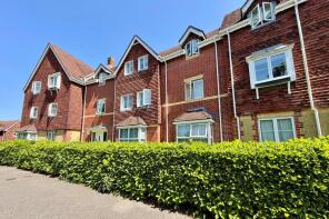 24, Ottawa Drive, Liphook GU30 7TR