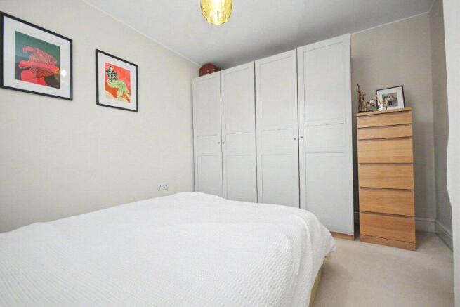 3 bed Semi-Detached for sale Image 12