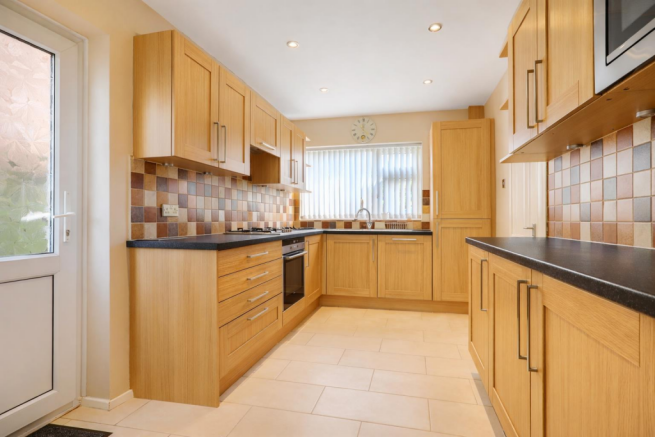Fitted Kitchen