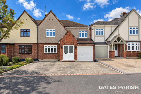 Marlborough Gardens, Upminster, RM14