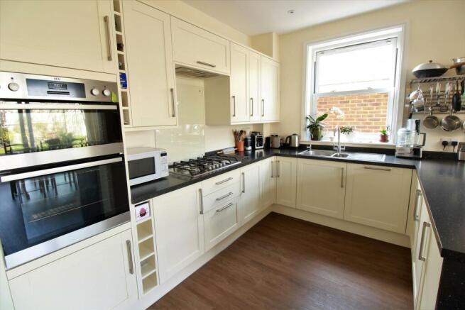 Kitchen.jpg