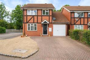 1, The Orchard, Lightwater GU18 5YS