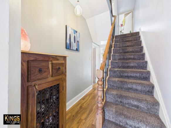 3 bed Town House for sale Image 11