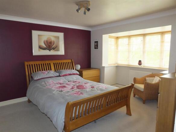 Master bedroom.JPG