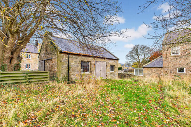 CAM04201G0-PR0117-STILL009