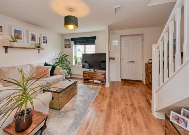 24 Thelwell Drive-11.jpg