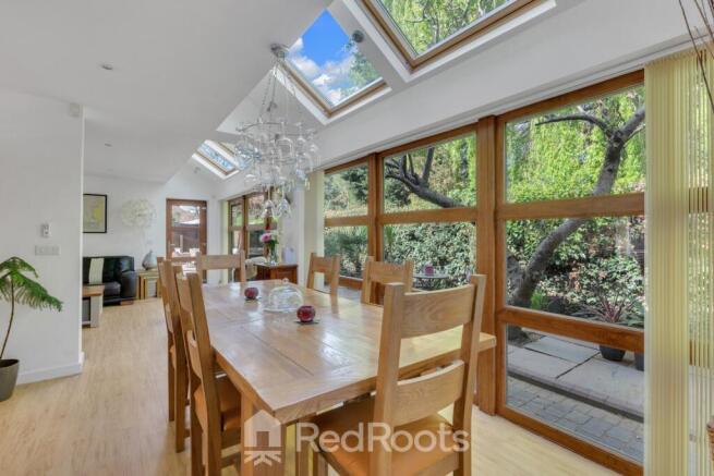 4 bed Detached for sale Image 4