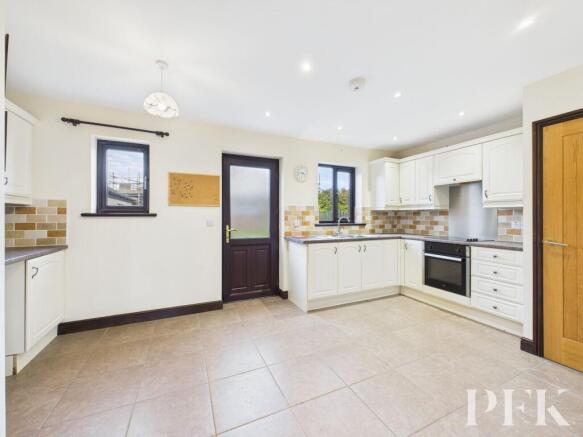 Kitchen / Dining