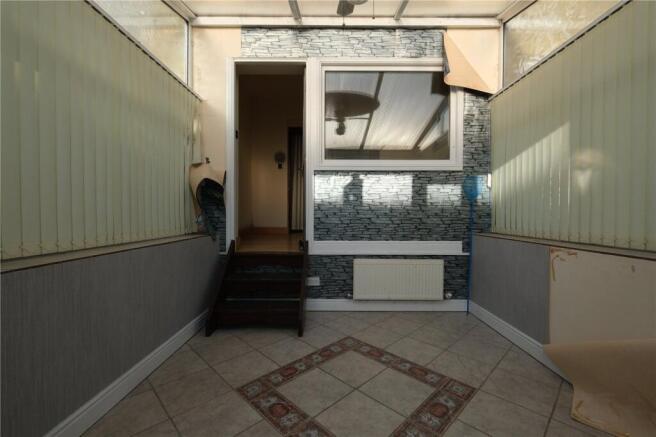 3 bed Terraced for sale Image 9