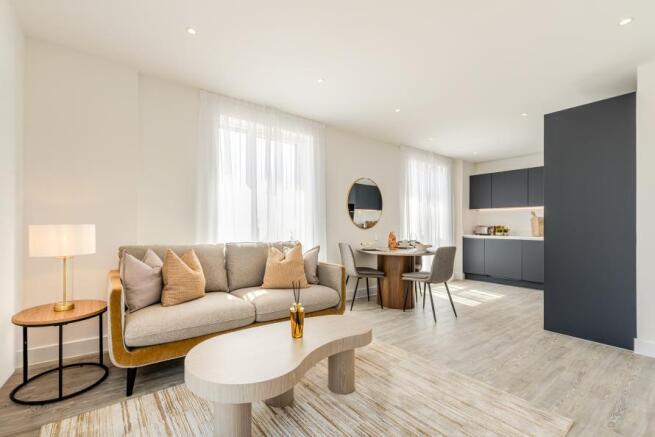 Lampton Parkside, 1 bed 1 bath, living