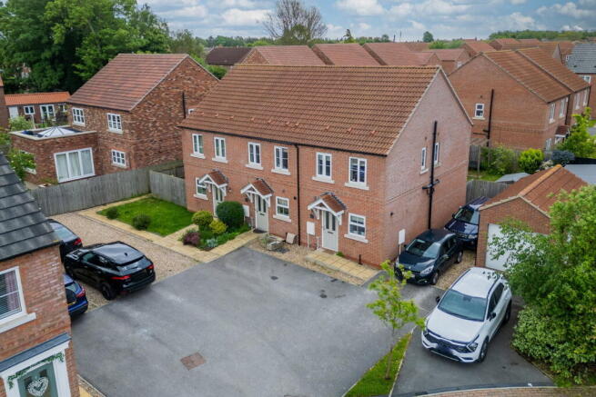 2 bed Terraced for sale in barlby