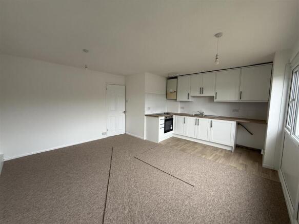 Living Area:
