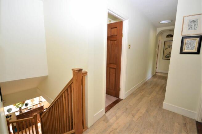FIRST FLOOR LANDING