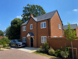 8, Redcliff Close, Kinver DY7 6FG