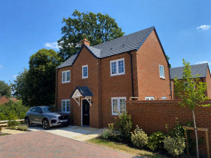 Redcliff Close, Kinver, DY7 6FG